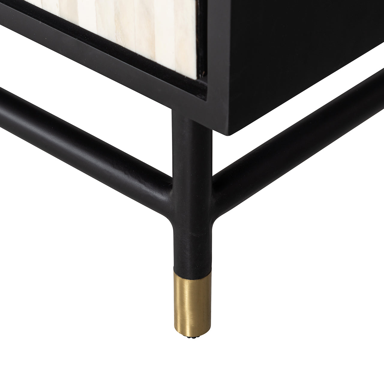 Kumode Novas 4-durvju Richmond Interiors 80/150/40 cm melns/balts - N1 Home