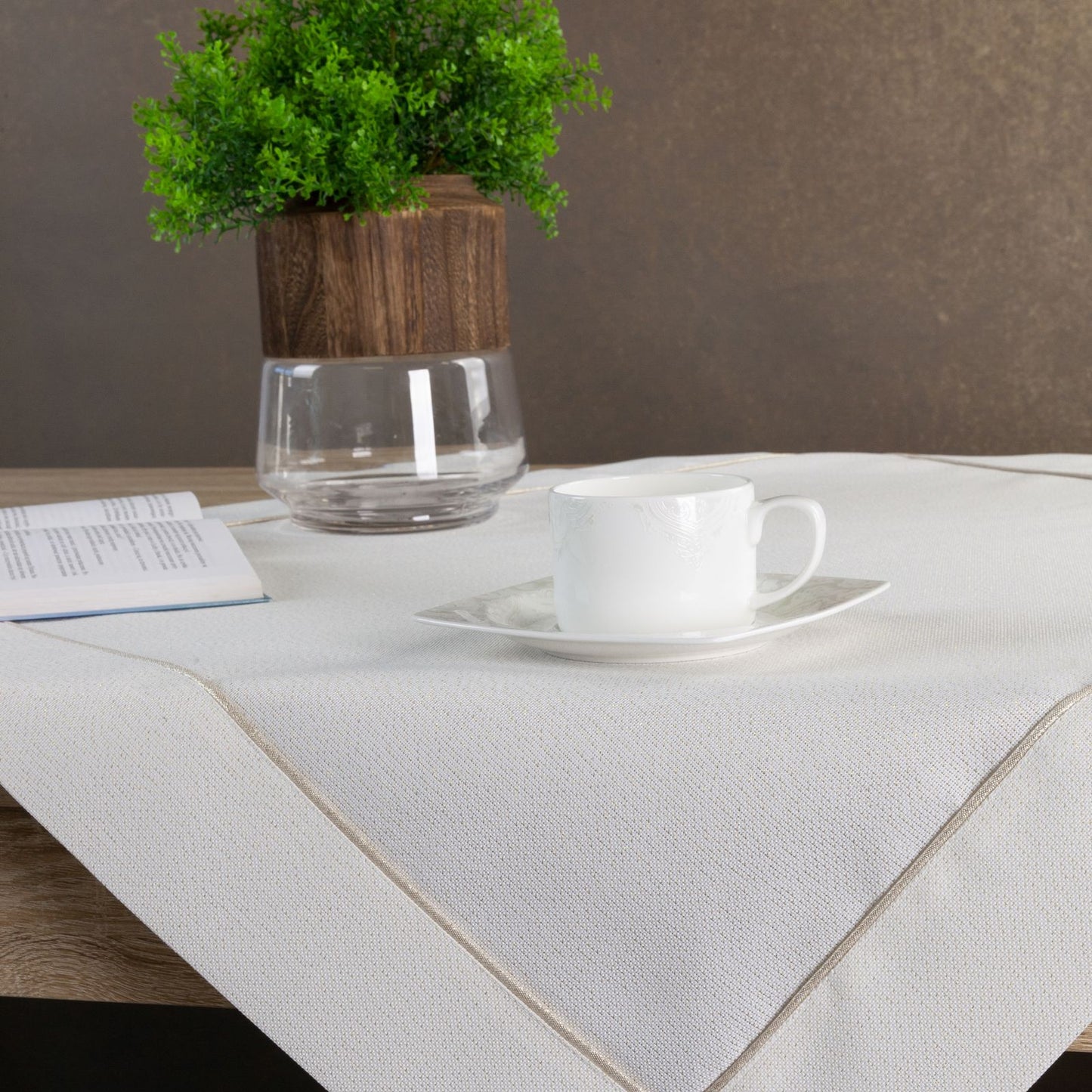 7b5c3137b4a5cf751ffb61a7e73a683b