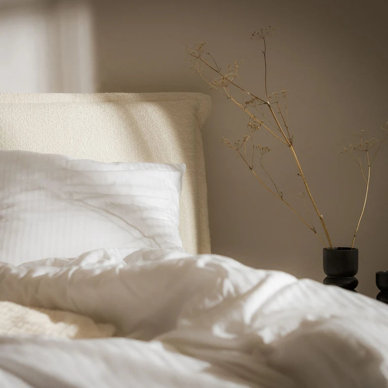 Gulta Ferria 140/160/180x200 cm krēms - N1 Home