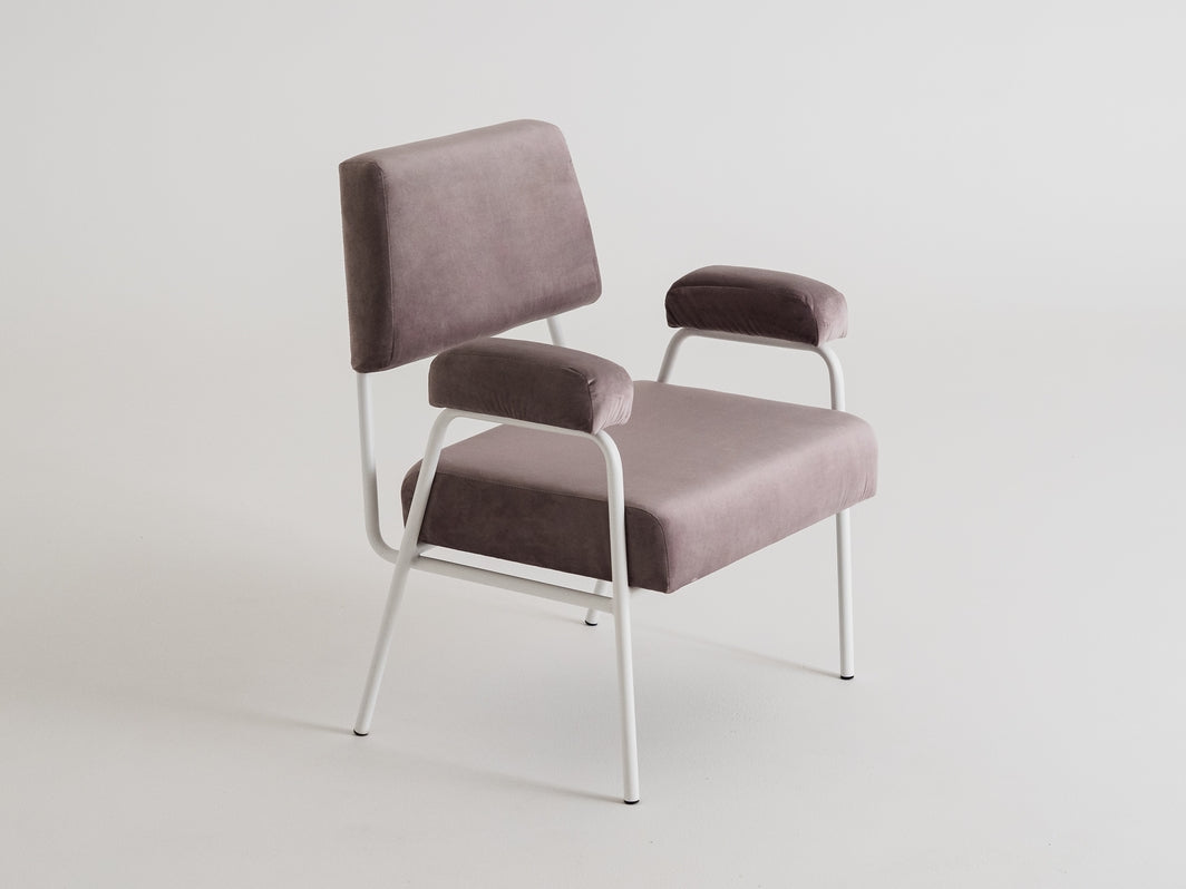 05e9e0ac475324e3ab5f7ec98f145c13