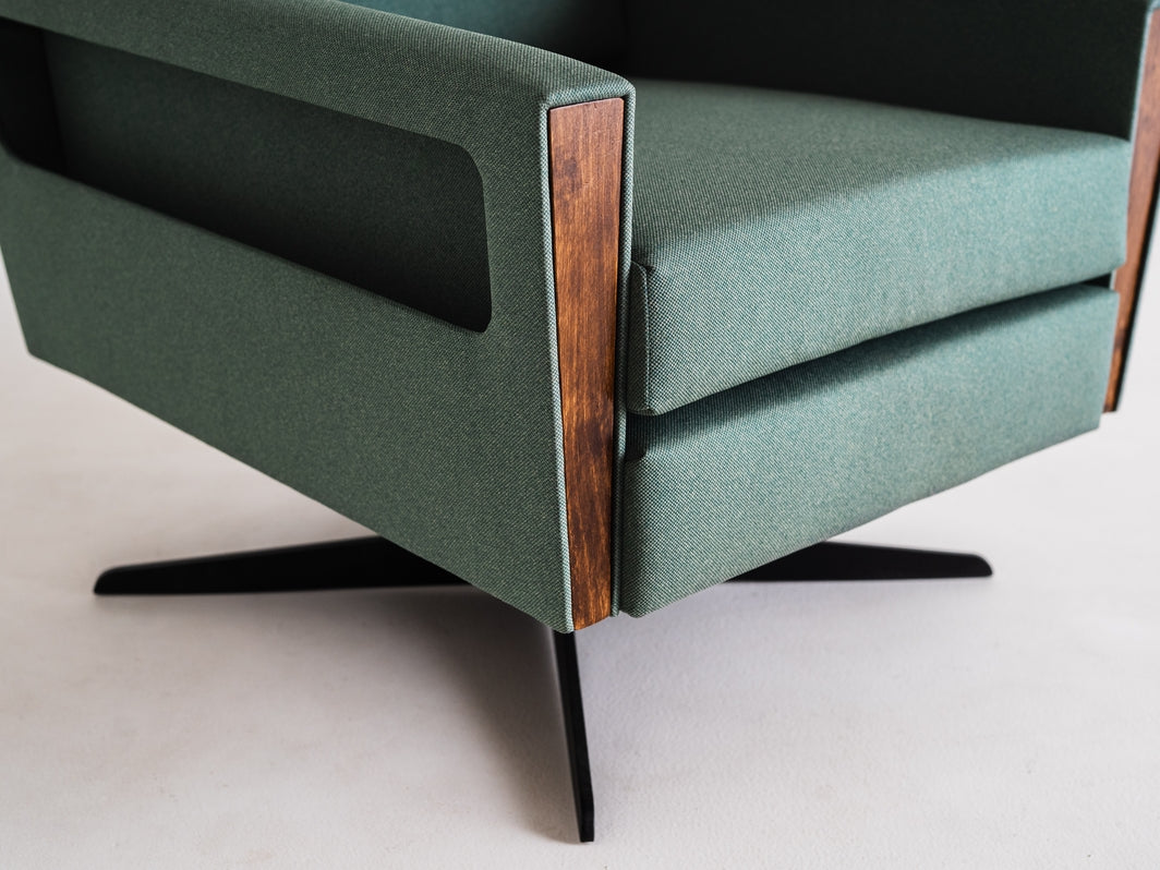 51360fd6d9307d8aec76ec89c71aa9f7