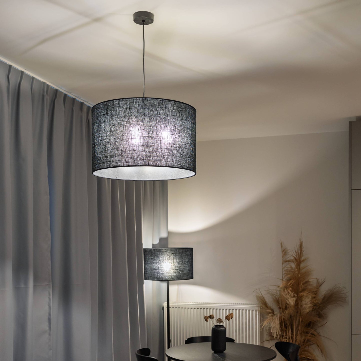 Stāvlampa Glori 500 × 500 × 1600 mm melns - N1 Home