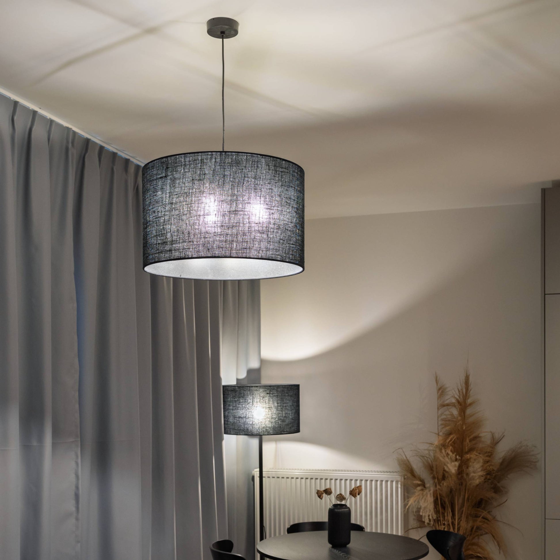 Stāvlampa Glori 500 × 500 × 1600 mm melns - N1 Home
