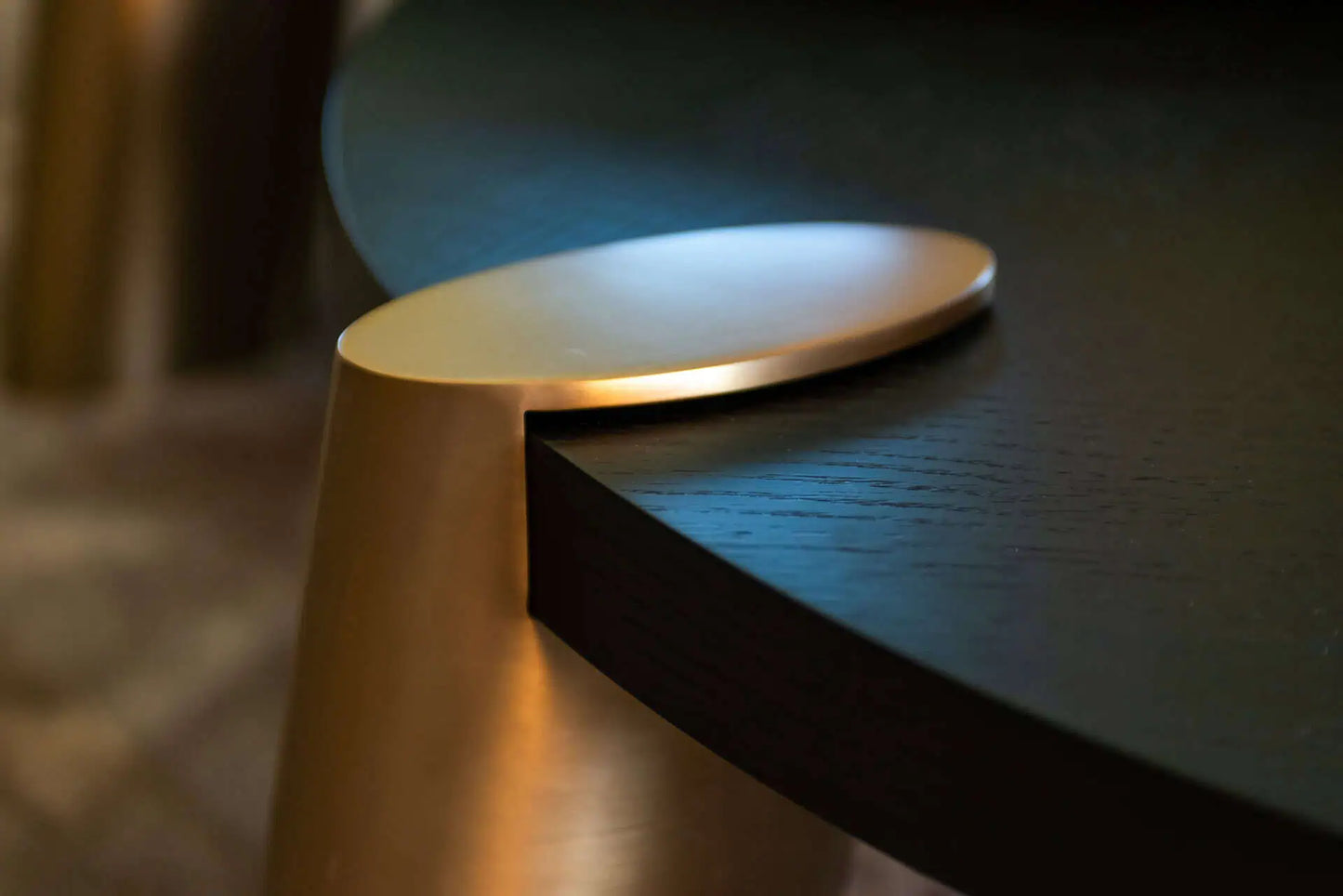 Kafijas galdiņi  komplekts Brode 2 gab Richmond Interiors 42/122/122 cm ogles - N1 Home