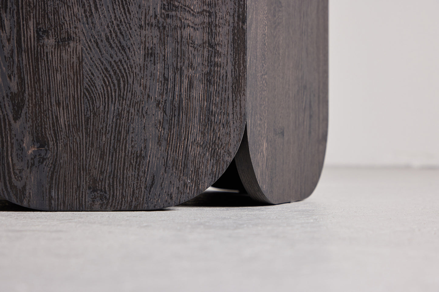 Galds Velaj 120/120/75 cm melns ozols