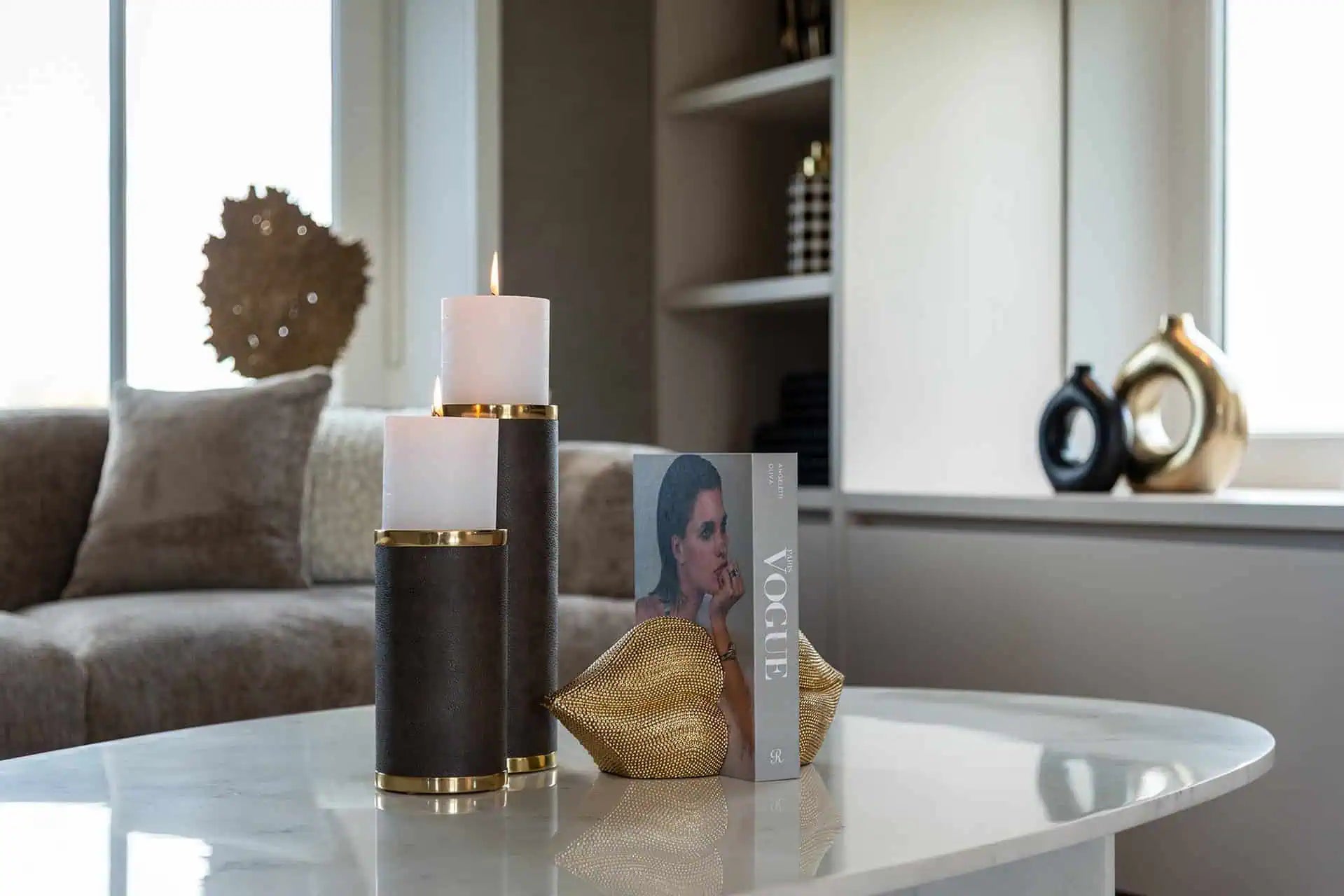 Grāmatu stendi Kiss Richmond Interiors 13/13/9 cm zelts - N1 Home