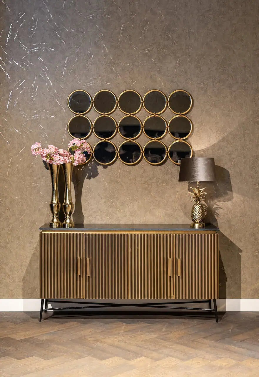 Ironville kumode ar 4 durvīm Richmond Interiors 86/160/40 cm zelts - N1 Home