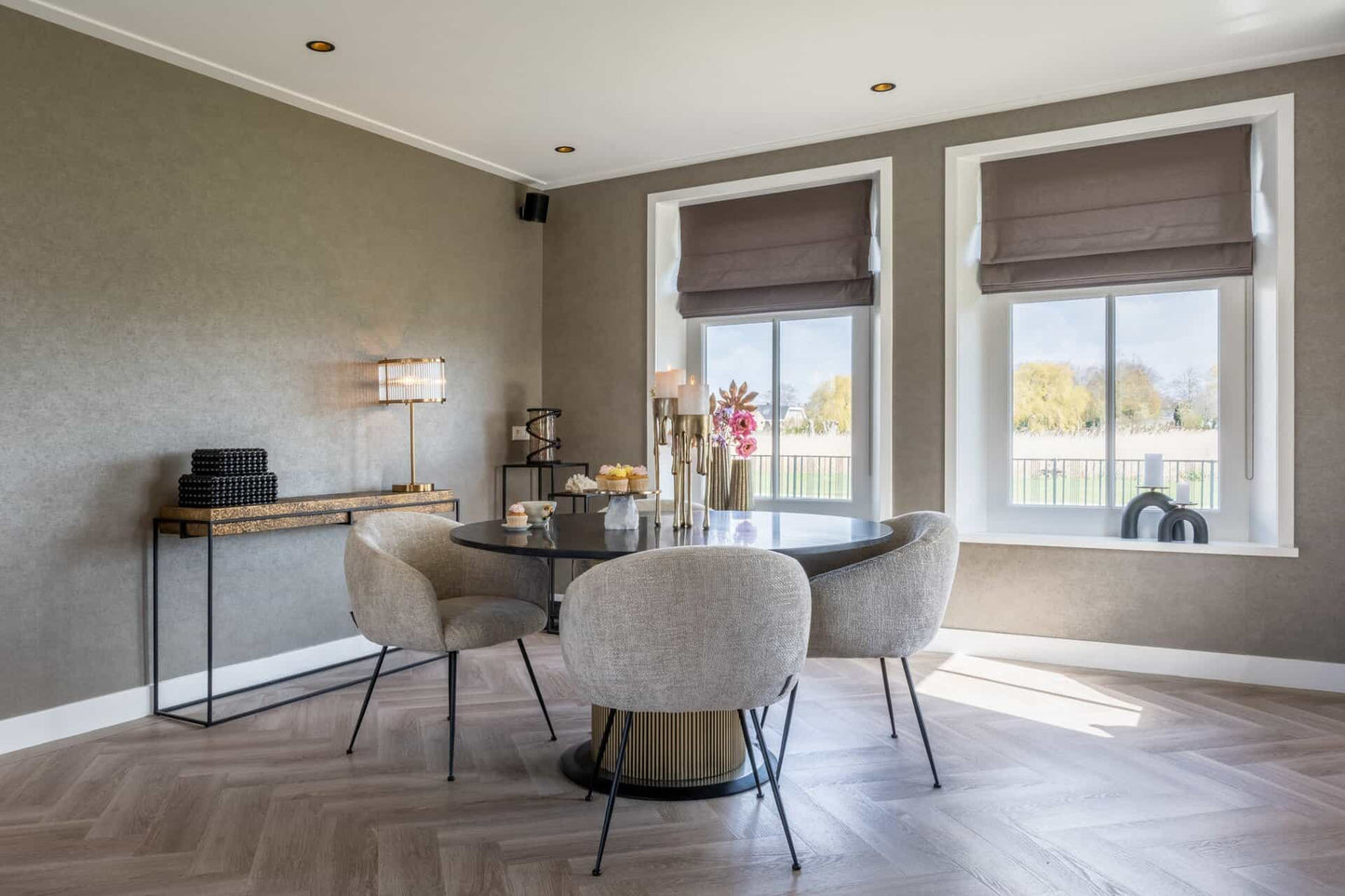 Svečturis Lorin L Richmond Interiors 42/12/12 cm brushed gold - N1 Home