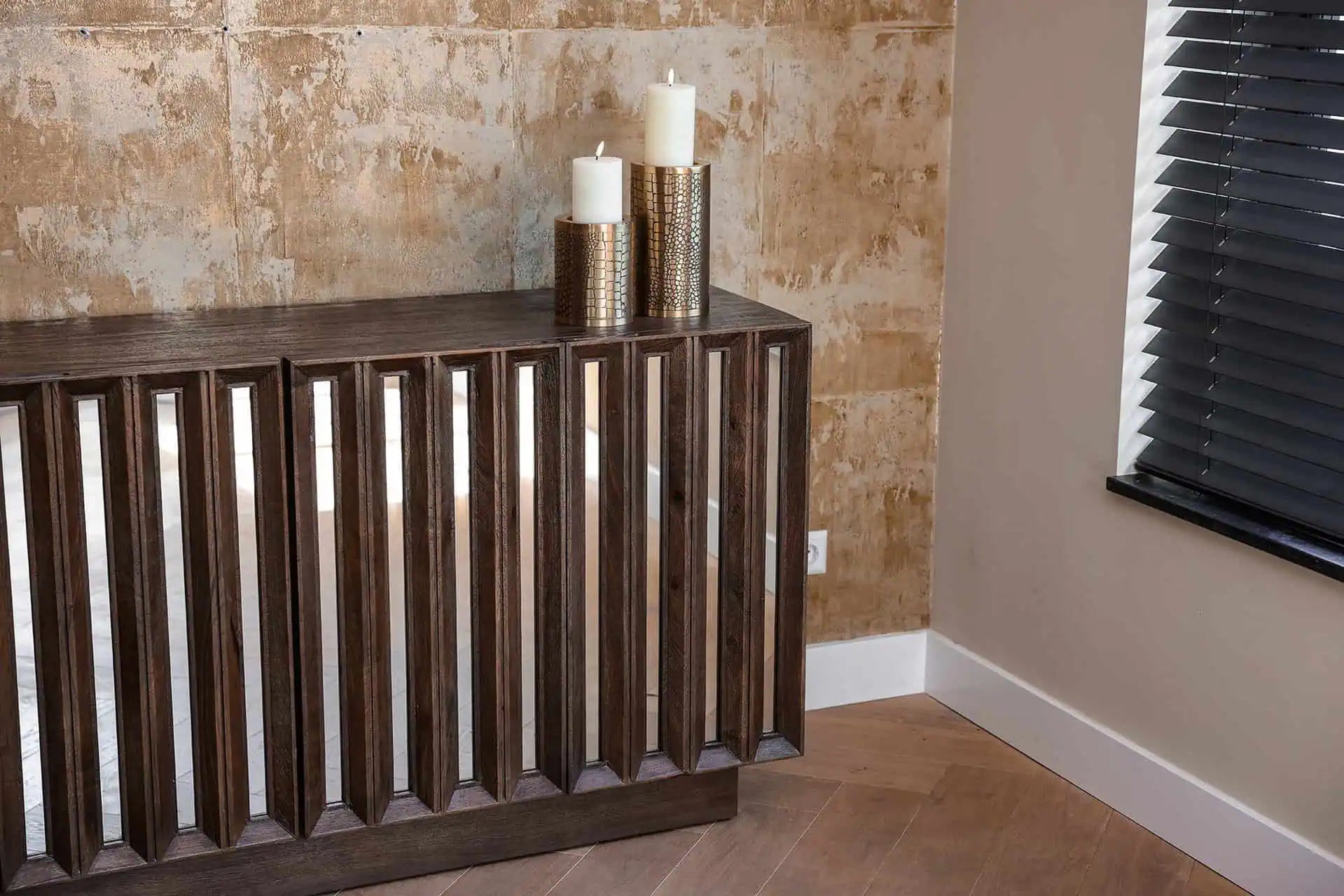 Kumode Bryant 4 durvju Richmond Interiors 81/162/43 cm brūns - N1 Home