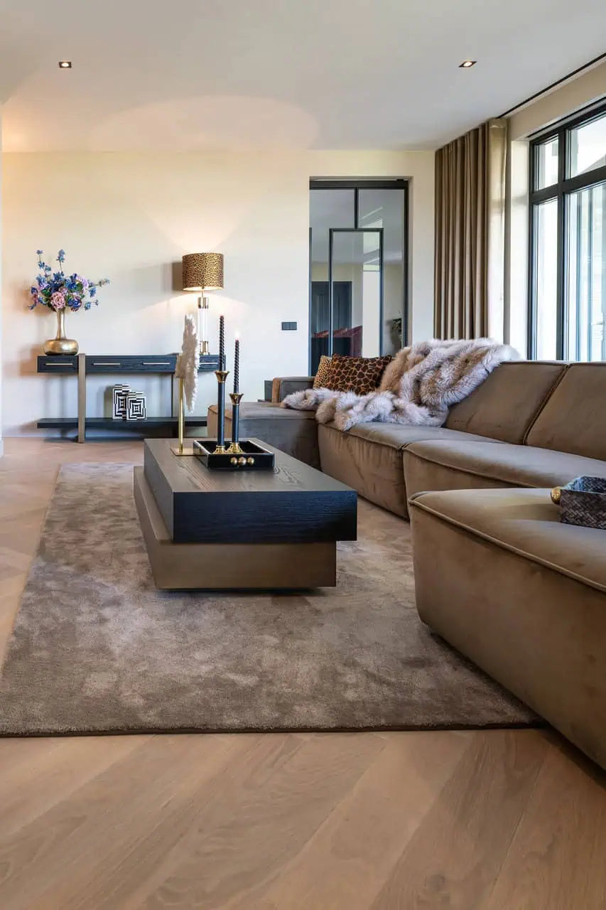 Konsole Cambon ar 3 atvilktnēm Richmond Interiors 80/180/45 cm tumša kafija - N1 Home