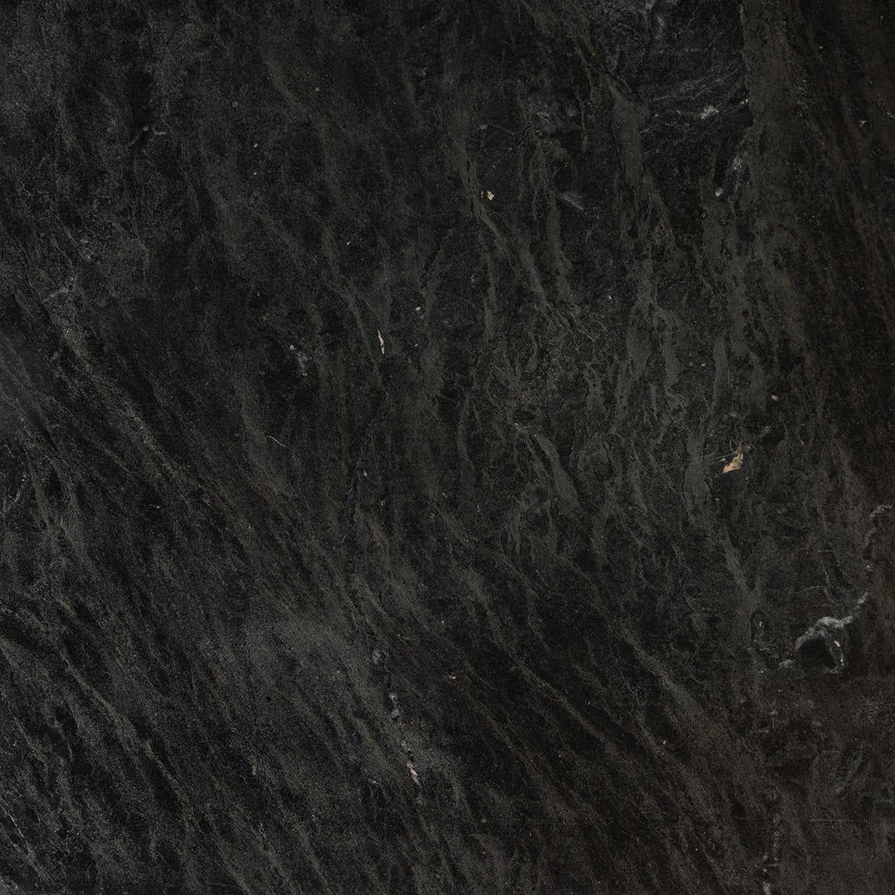 Kumode Finsbury 4-durvju Richmond Interiors 81/184/46 cm melns/zelts - N1 Home