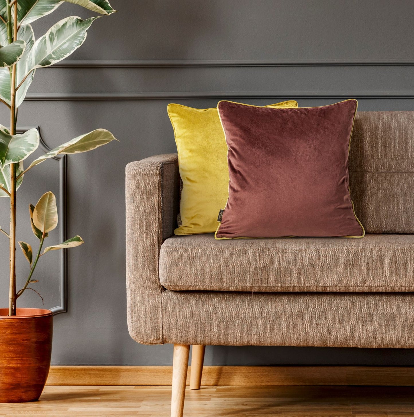 061ade0bead665946c517f7b55624c93