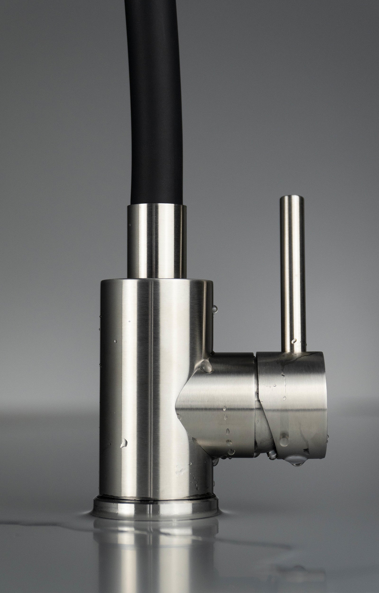 Virtuves maisītājs ar elastīgu uzgali Luno 38 cm pelēks/hroms - N1 Home