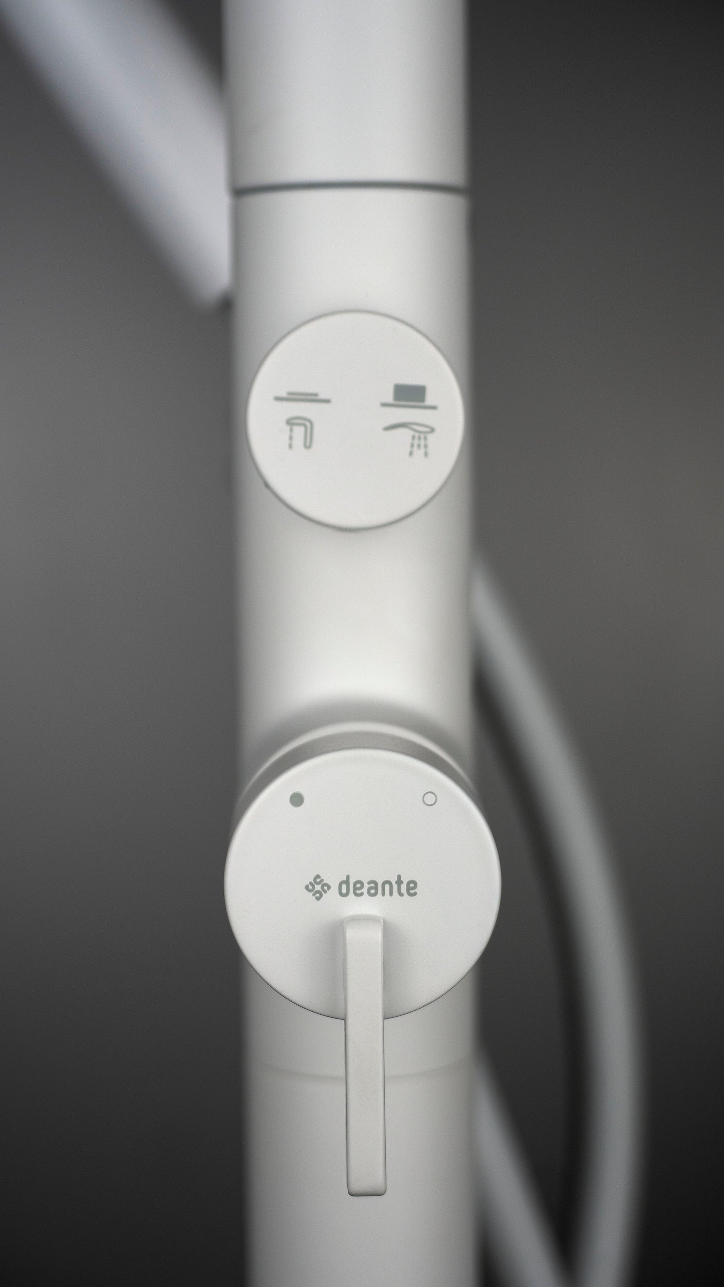 Vannas maisītājs, brīvi stāvošs, ar dušas komplektu Silia 150 cm bianco - N1 Home