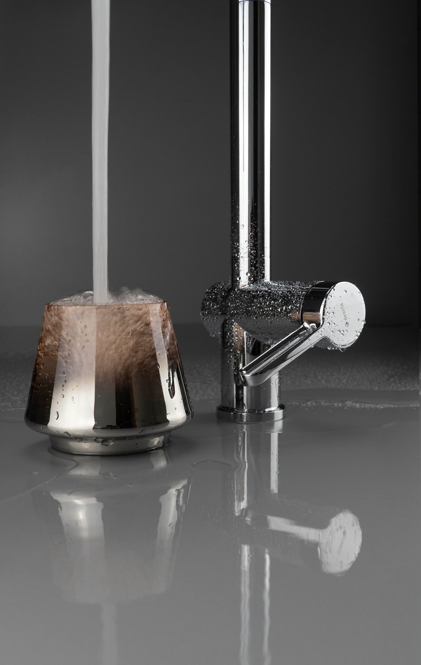 Virtuves jaucējkrāns ar ūdens filtra pieslēgumu un elastīgu snīpi Magnetic 549 mm hroms - N1 Home