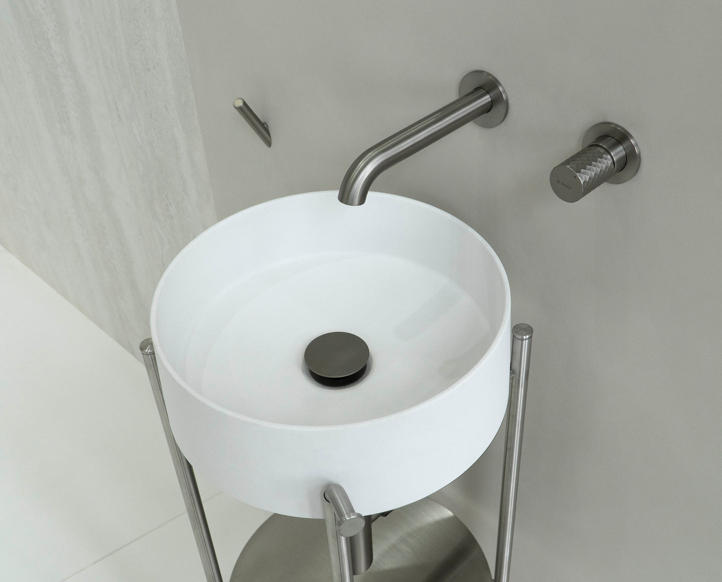 Iebūvēts izlietnes maisītājs Silia Hexa 208 mm matēts tērauds - N1 Home