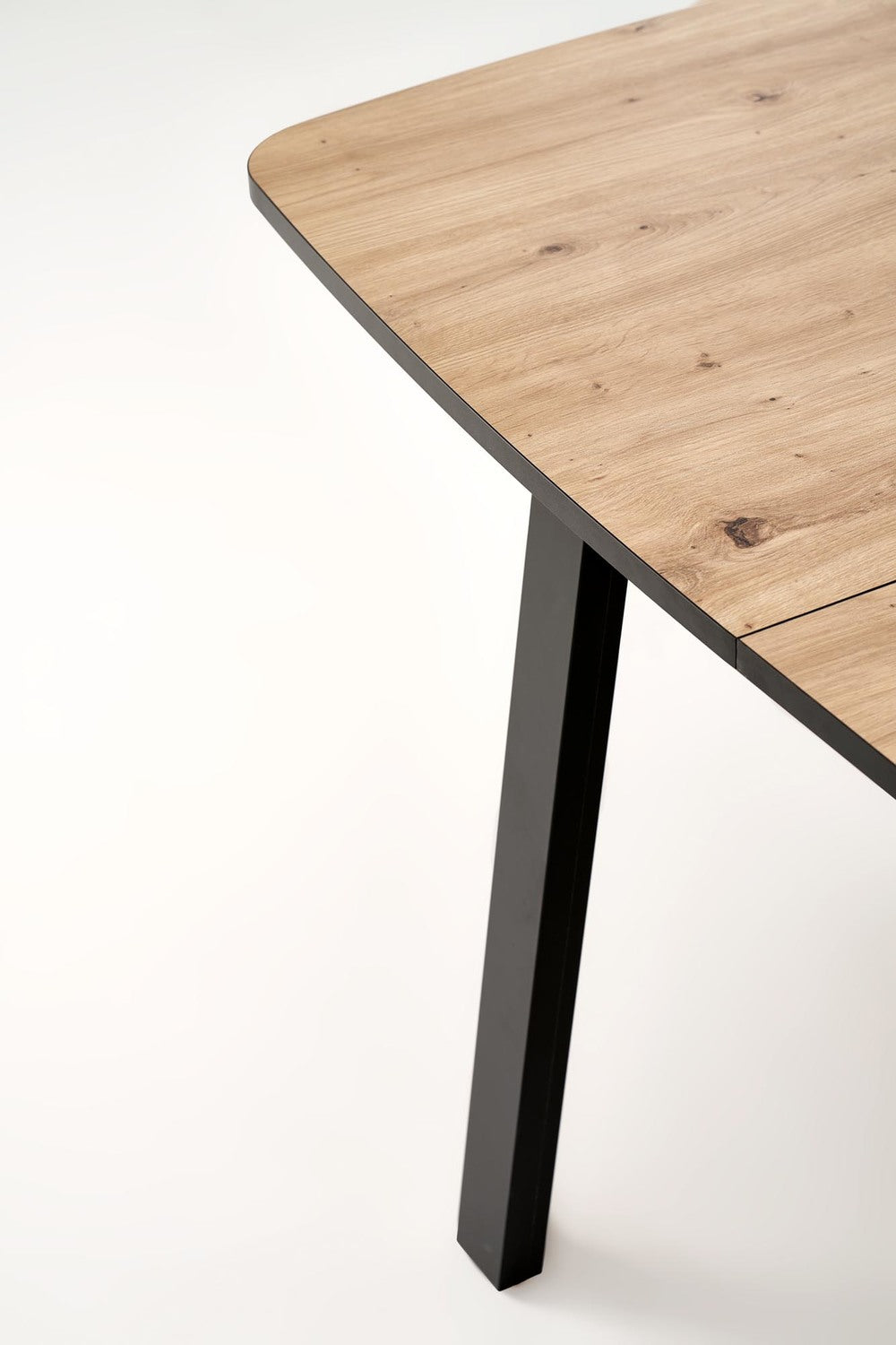 Galds Barrel 130/80/72 cm amatniecisks ozols/melns - N1 Home