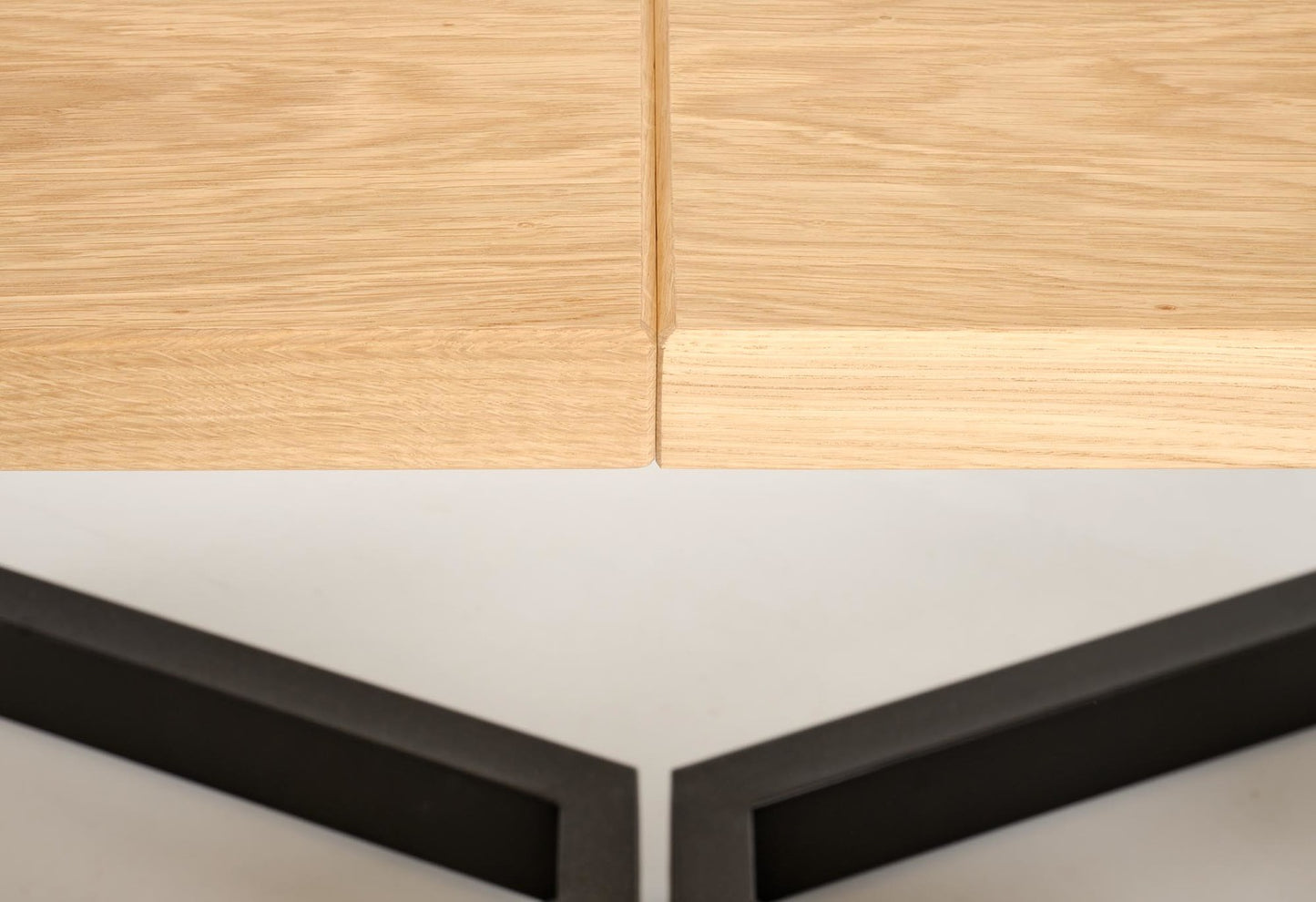 Galds Massi 2 160/90/77 cm ozols/melns - N1 Home