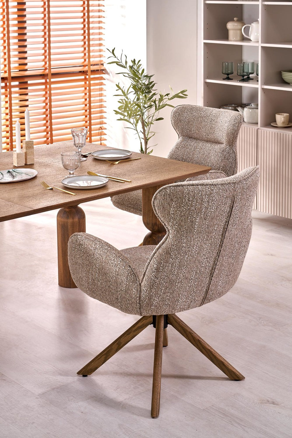 Galds Melta 200/101/76 cm gaišš valrieksts - N1 Home