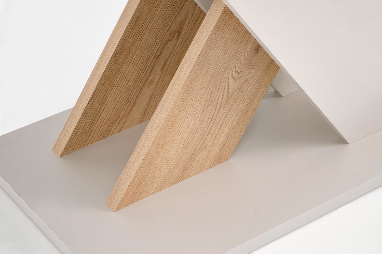 Galds Xareo 130/85/76 cm kašmirs/kremonas ozols - N1 Home