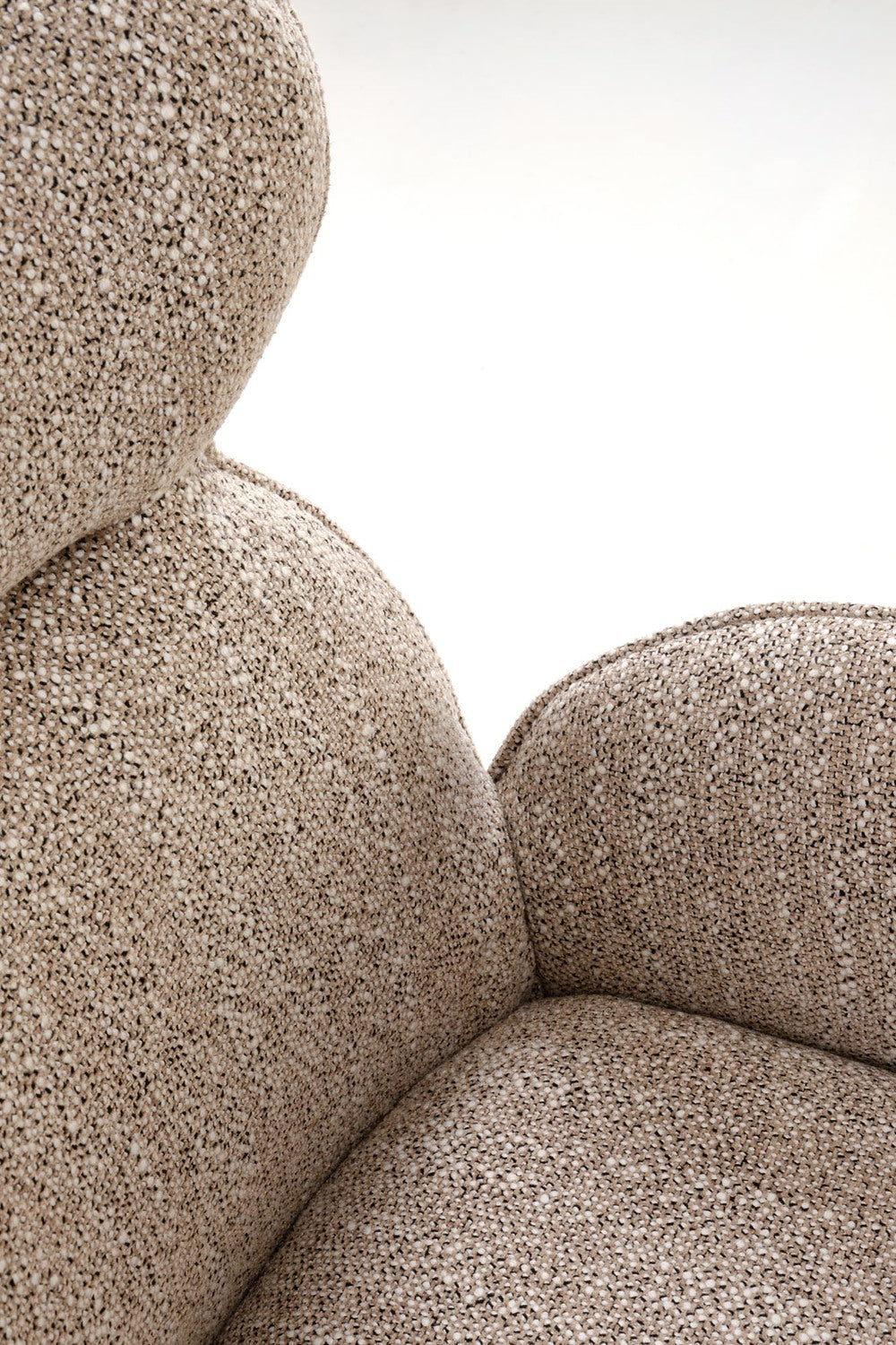 Krēsls Riest 63/64/93/50 cm tumši bēšs/ gaišs valrieksts - N1 Home