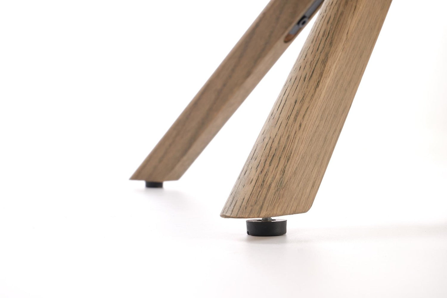 Krēsls Riest 63/64/93/50 cm tumši bēšs/ gaišs valrieksts - N1 Home