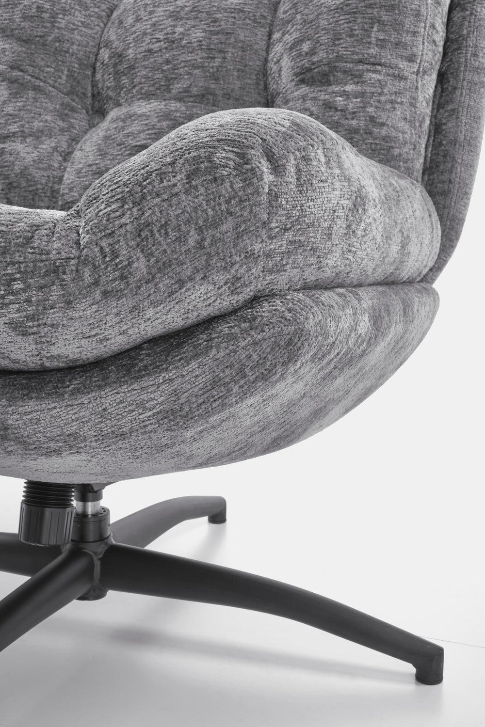 Krēsls ar kāju balstu Peso 76/92/96/48 cm pelēks - N1 Home