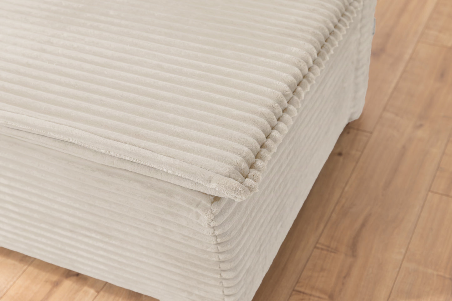 Dīvāns Firi 205/100/88 cm Tilia 03