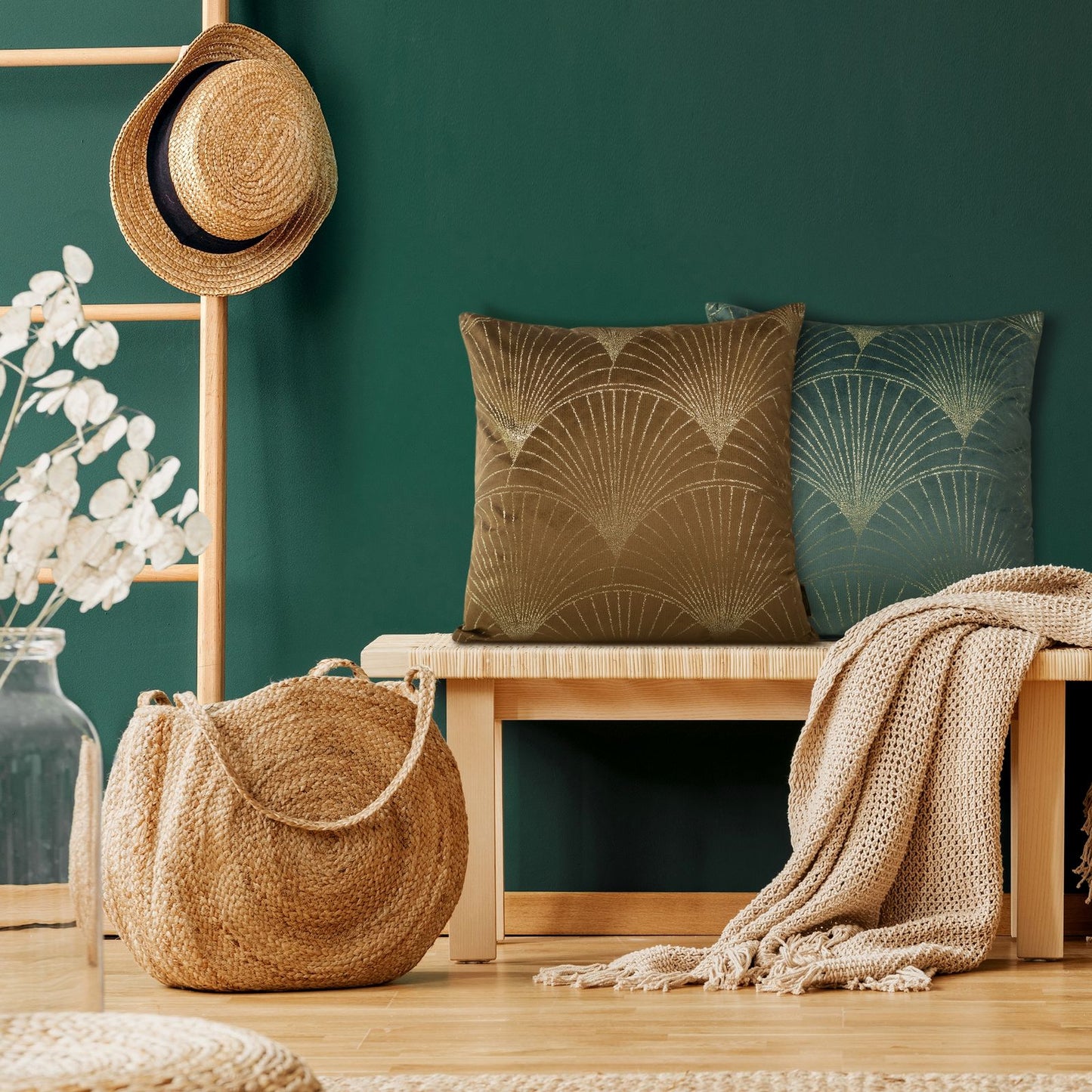 4661d5932602f1de64bf33e630a62847