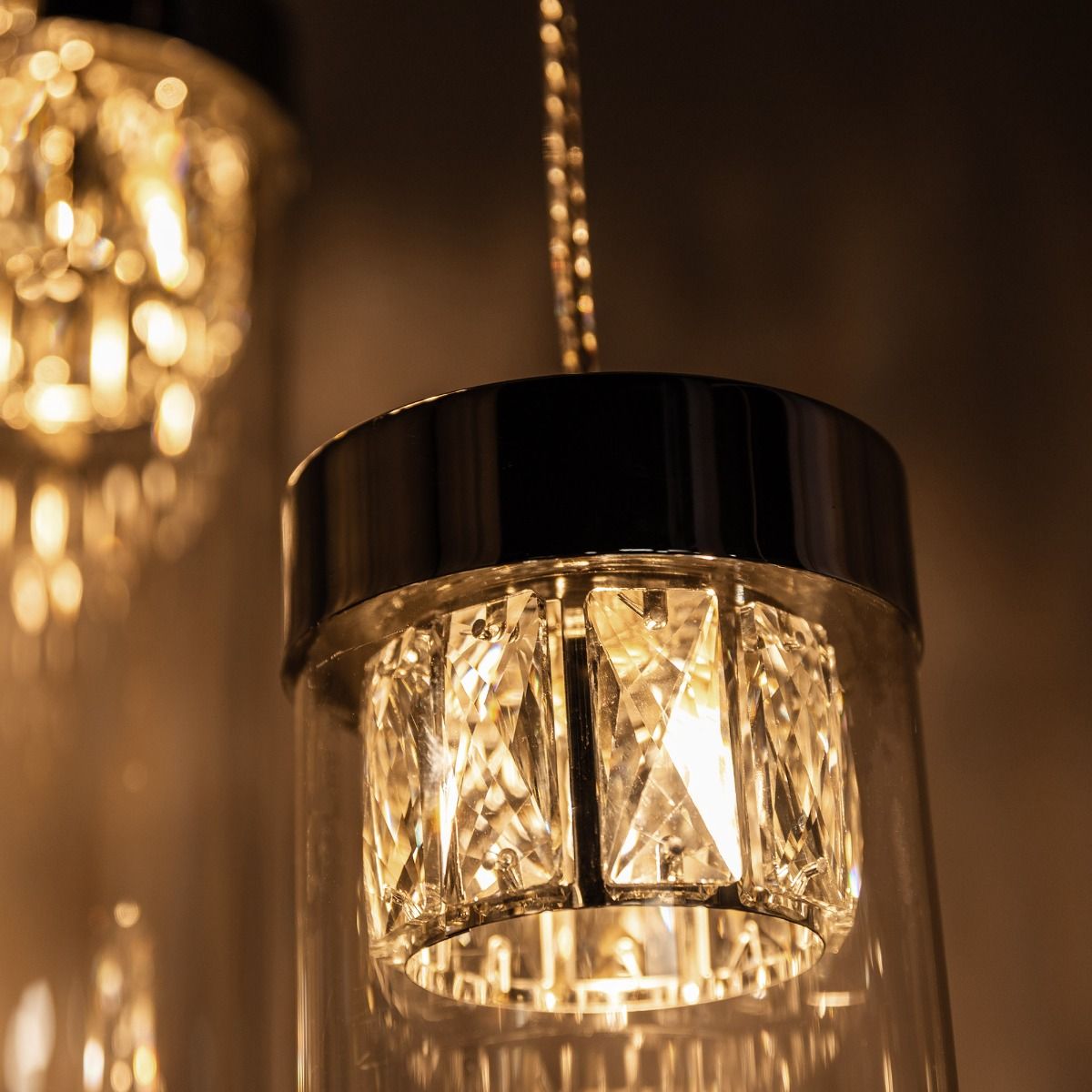 Piekaramā lampa Gemma 81/31 cm hroms