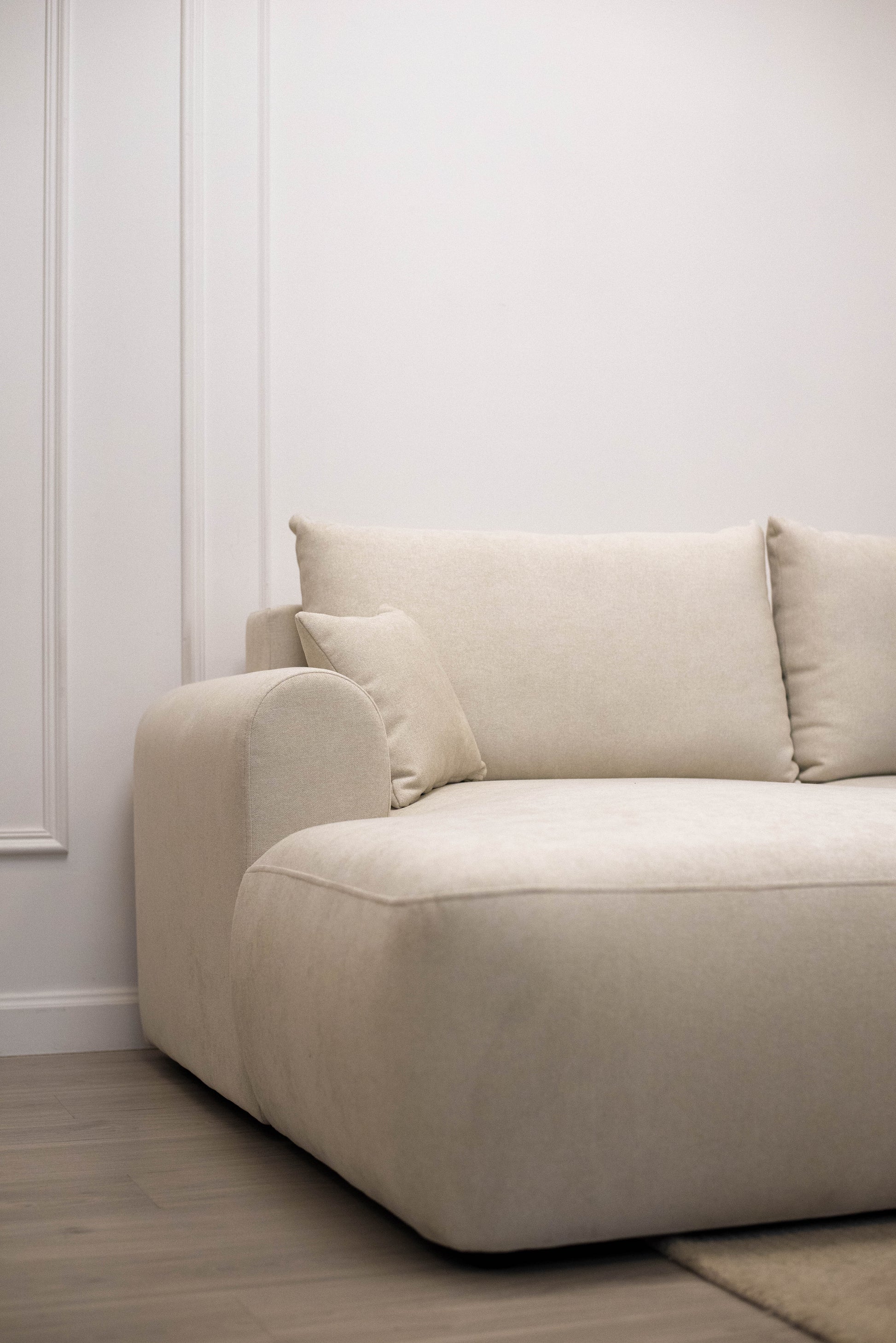 Dīvāns Ovors mini 239/93/156 cm Storm 02 - N1 Home