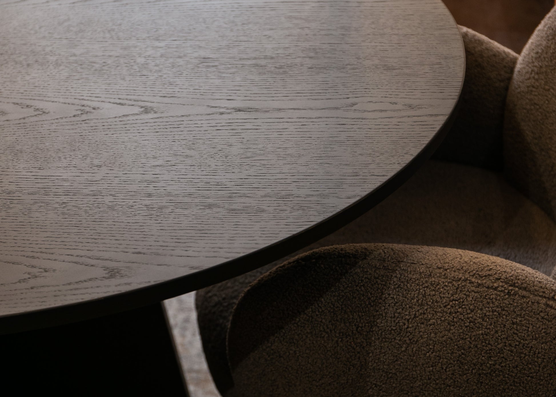 Galds Quish 75/230/115 cm melns - N1 Home