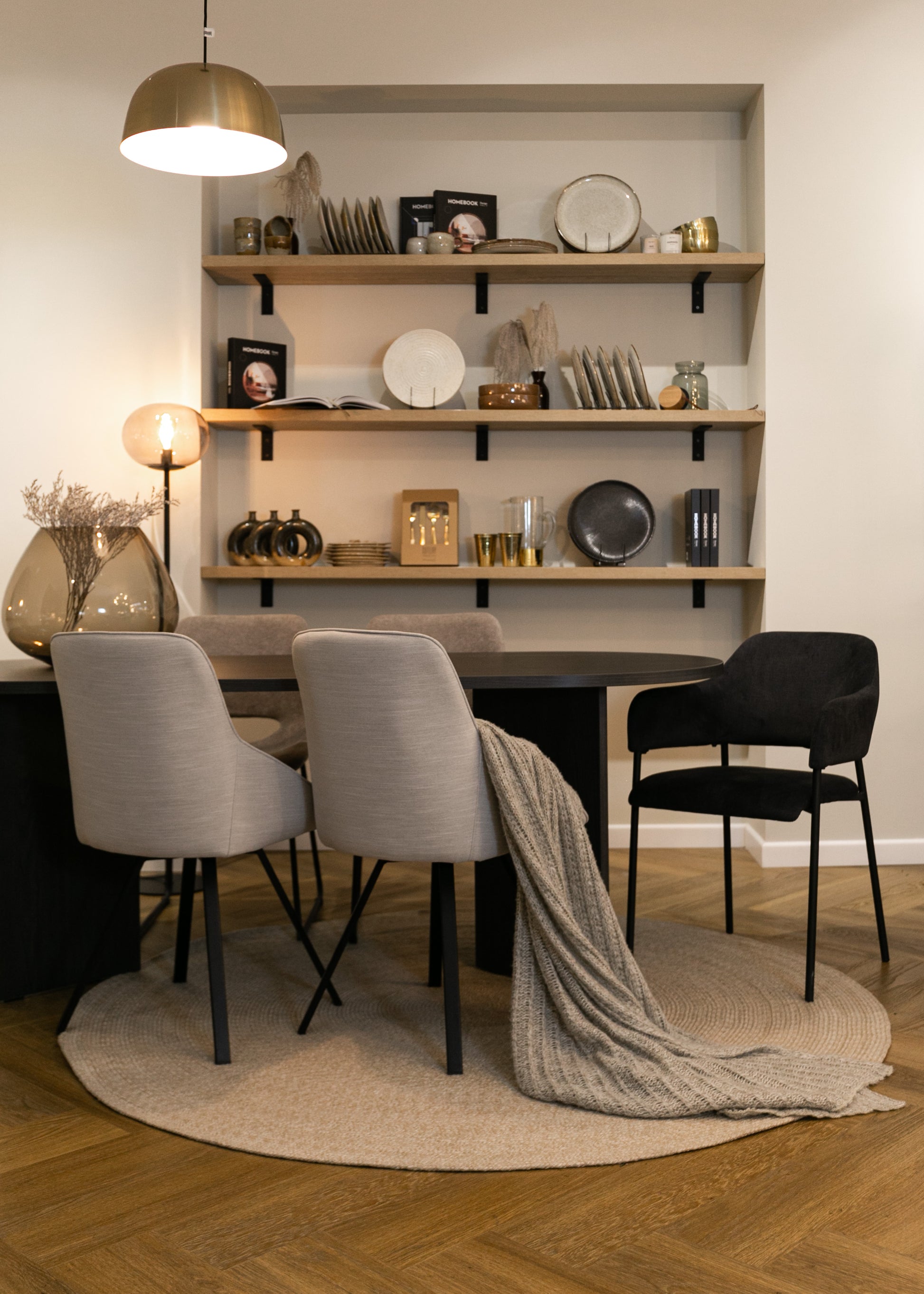 Krēsls Yani 90/54/63 cm gaiši bēšs - N1 Home