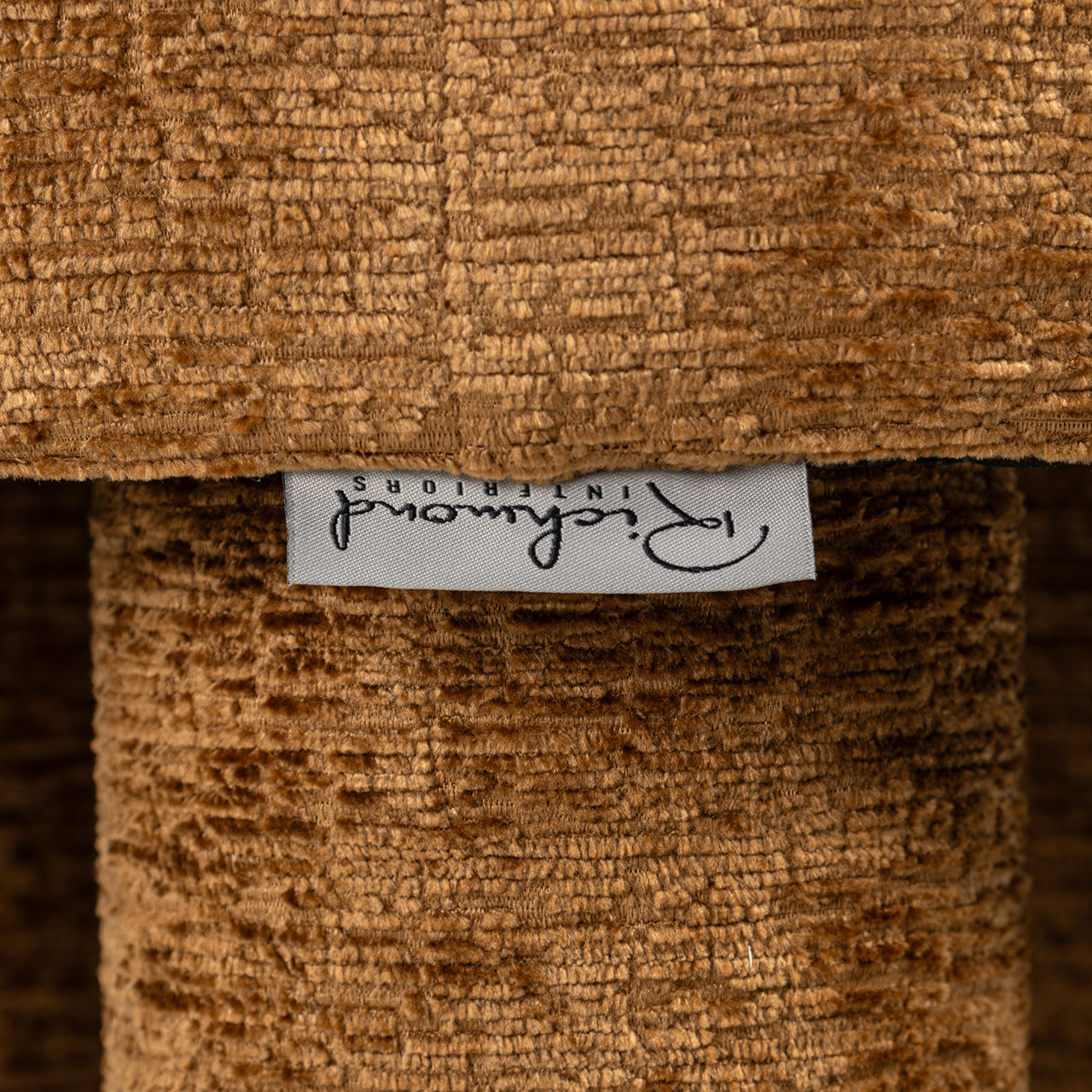 Pufs Pommery Richmond Interiors 49/44/44 cm Fusion cognac 28 - N1 Home