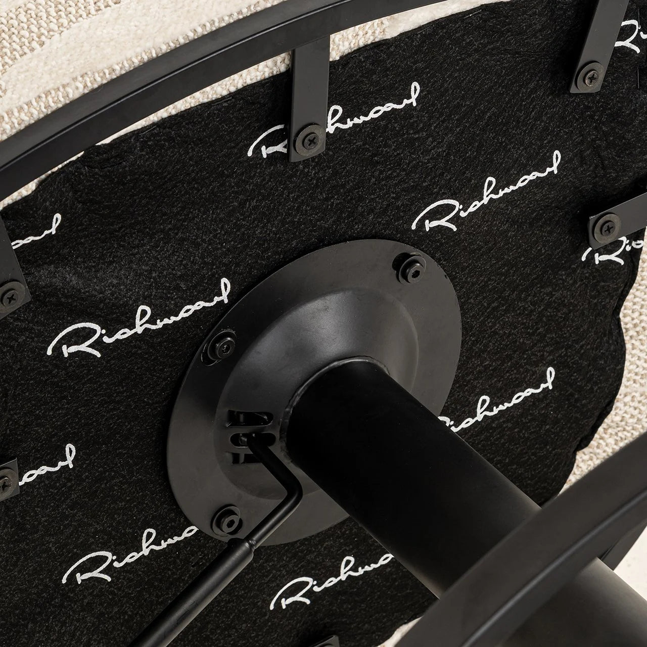 Bāra krēsls Cheyenne Richmond Interiors 92/56/53 cm bēšš - N1 Home