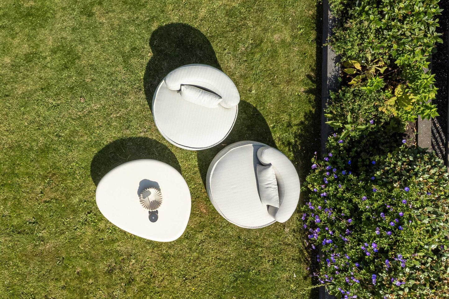 Āra atpūtas krēsls Dawson Richmond Interiors 100/100/67 cm beige swivel