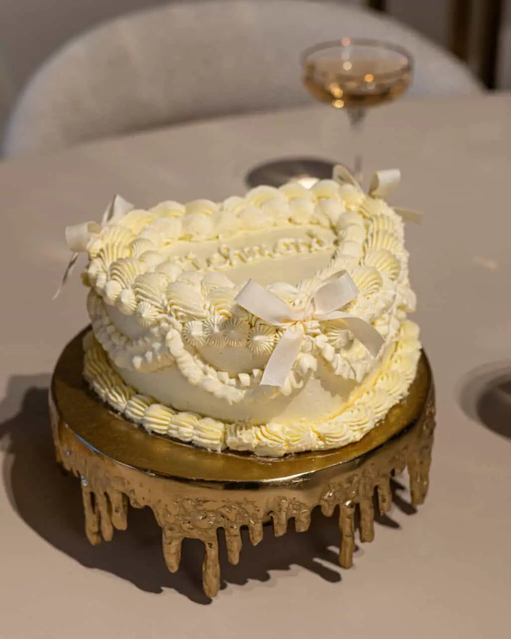 Kūkas šķīvis Carmona Richmond Interiors 9,5/25/25 cm zelts - N1 Home