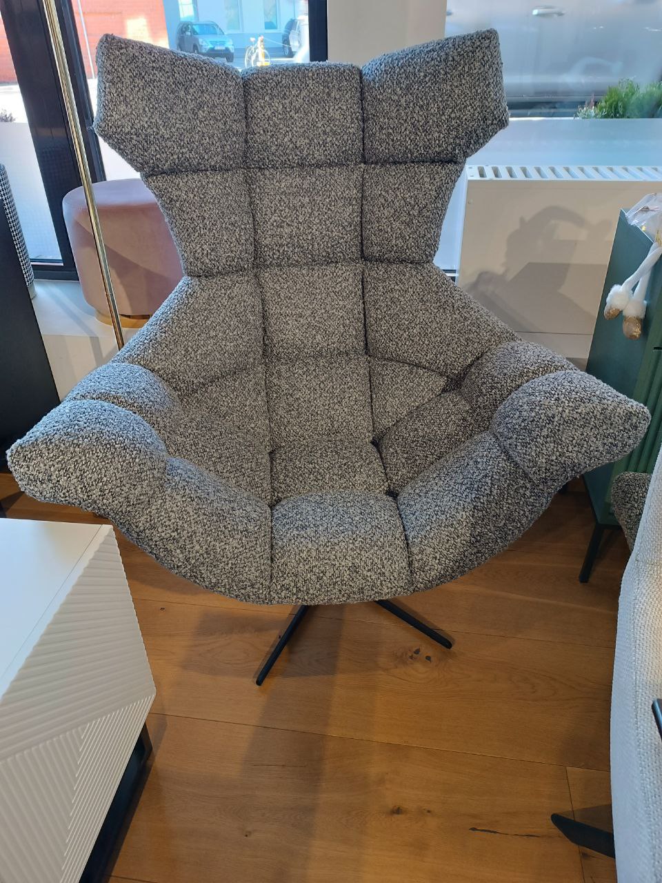 Krēsls SINS 119/103/84 cm balts, florence 3 taupe - N1 Home