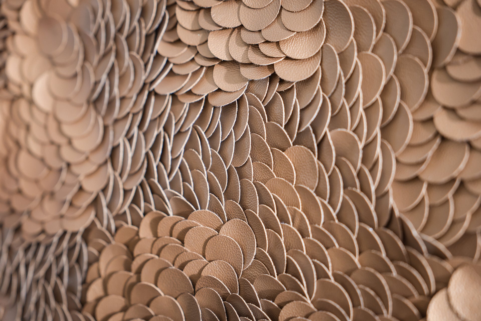 Sienas māksla Richmond Interiors Bloom 110/110 cm zelts - N1 Home